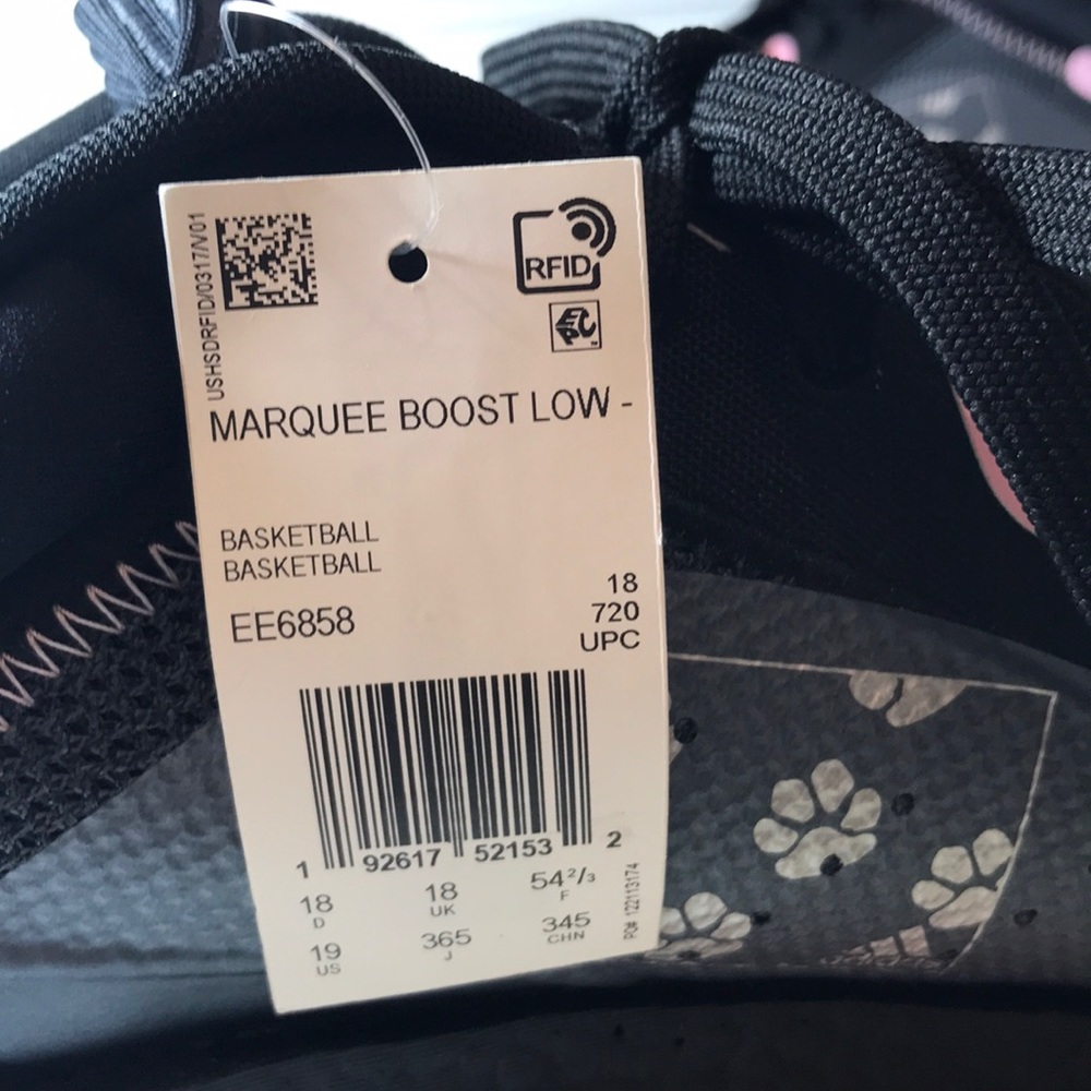Adidas Marquee Boost Low 18 NWT EE6858 - Picture 4 of 6